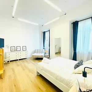  Hostel Larios Spanien